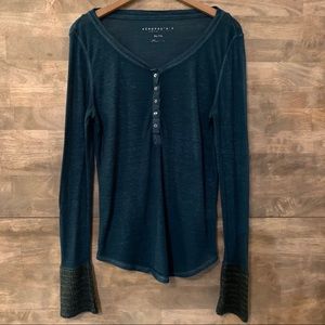 🎄4/25🎄 Aeropostale  green long sleeve blouse
